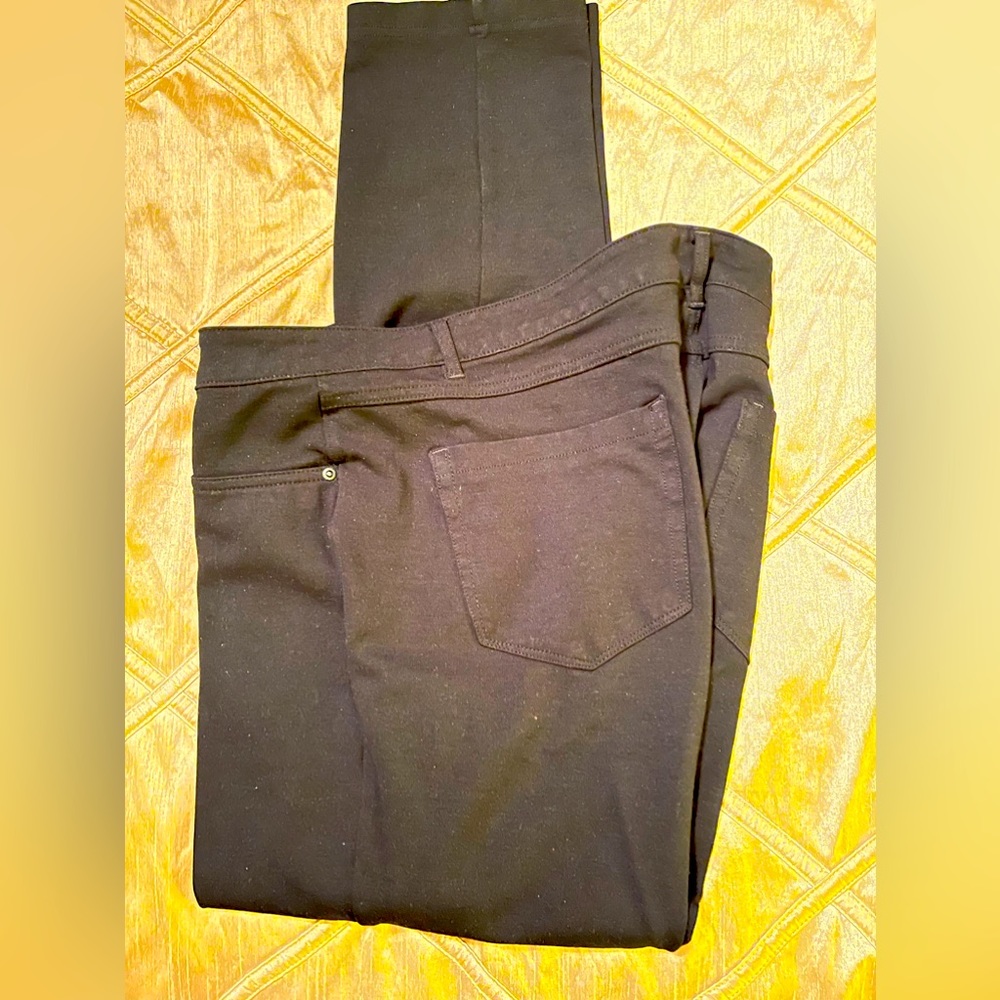 Lovely black jeans leggings. 28” inseam fits like a 1X 5 pockets